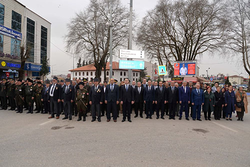 Hendek’te Çanakkale Zaferi ve Şehitler Anıldı