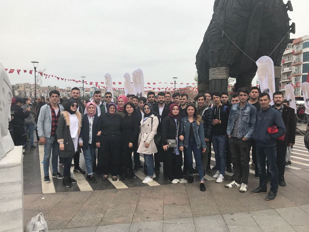AK Parti’li Gençler Çanakkale’de