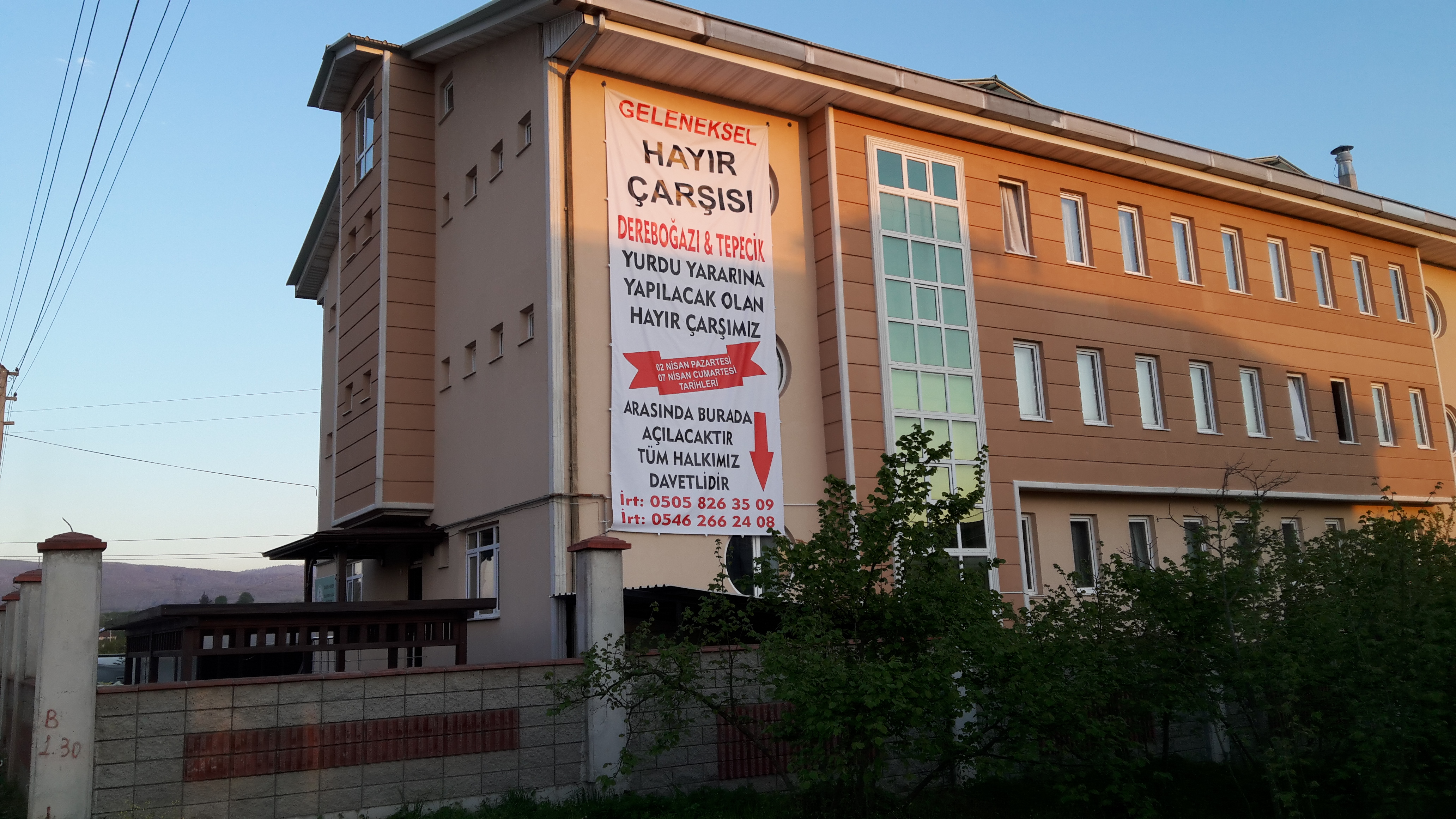 HAYIR ÇARŞISI AÇILDI