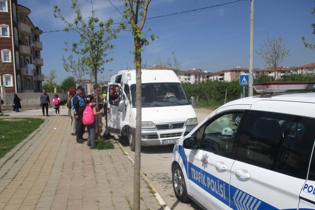 Okul Servisleri Denetlendi
