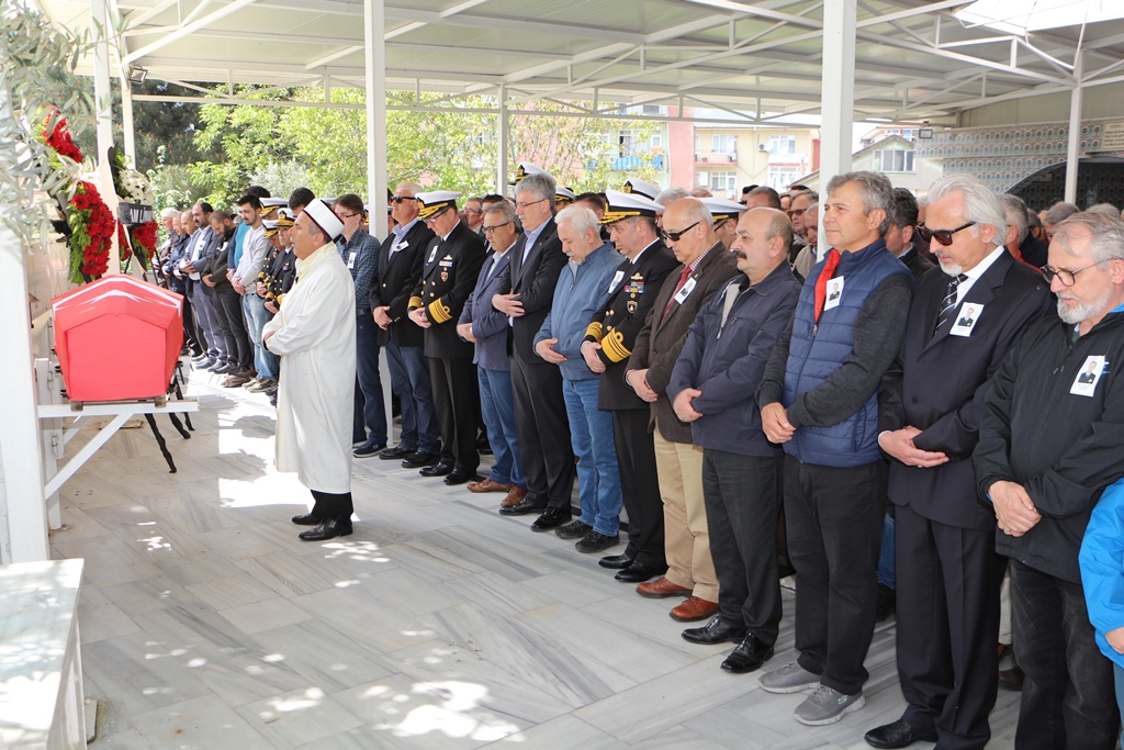 HENDEKLİ KURMAY ALBAY SON YOLCULUĞUNA UĞURLANDI