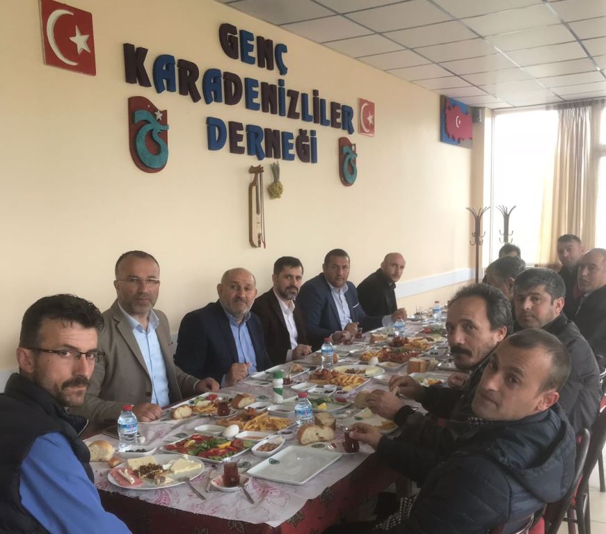 Genç Karadenizliler Başkanları Ağırladı