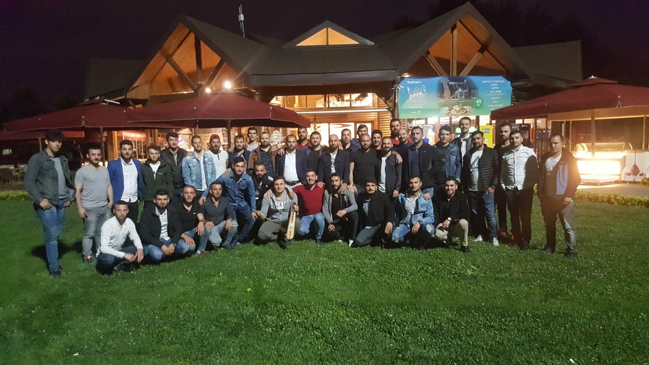 Muhtar Adayı Bektaş Gençlerle Buluştu