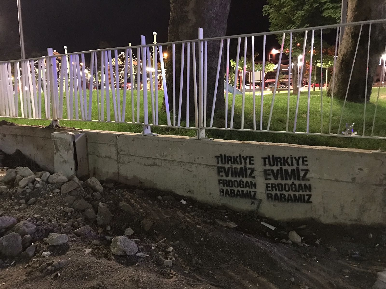 Vatandaşlardan Duvar Yazılarına Tepki