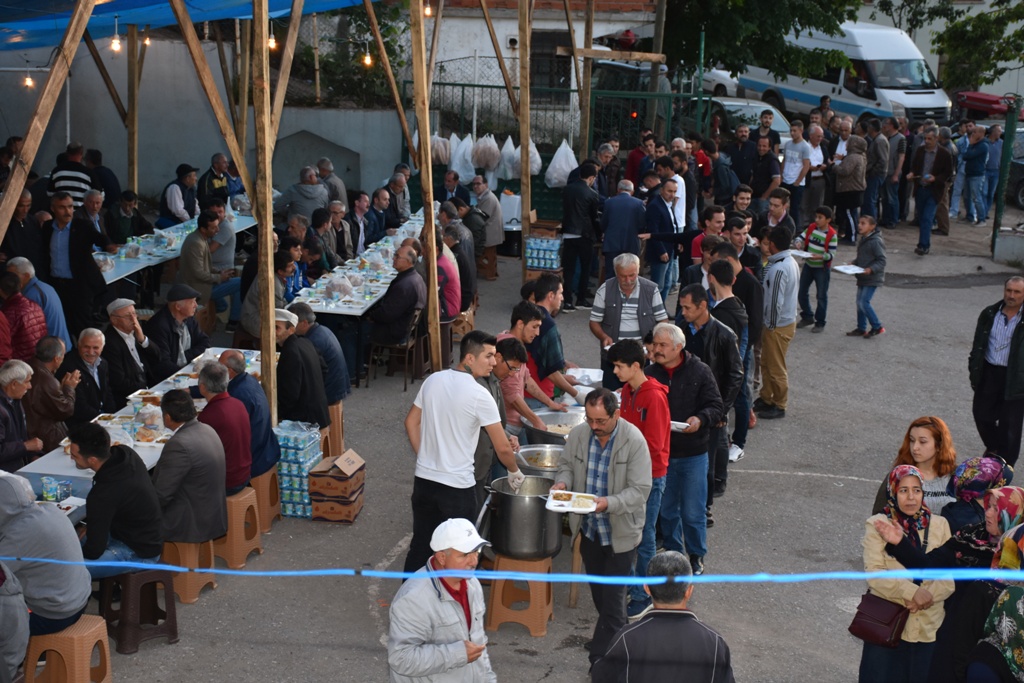 Zirvede Gelenekler Yıllardır Sürüyor