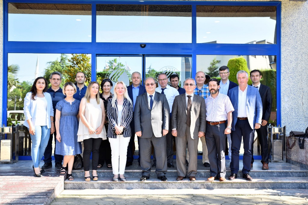 Eğitim Fakültesi Akreditasyon Belgelerini Aldı