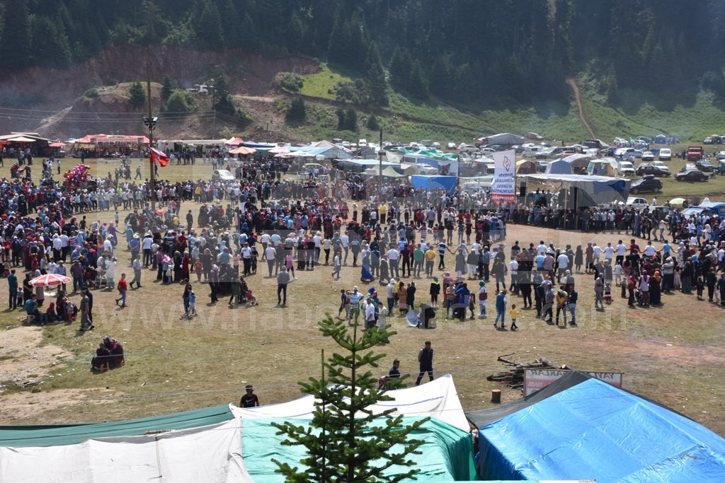 Çiğdem Yayla Şenliği Coşkulu Geçti