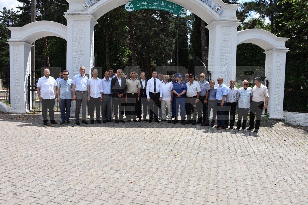 15 Temmuz Şehitlerini Anma, Demokrasi ve Milli Birlik Günü Dualarla Anıldı