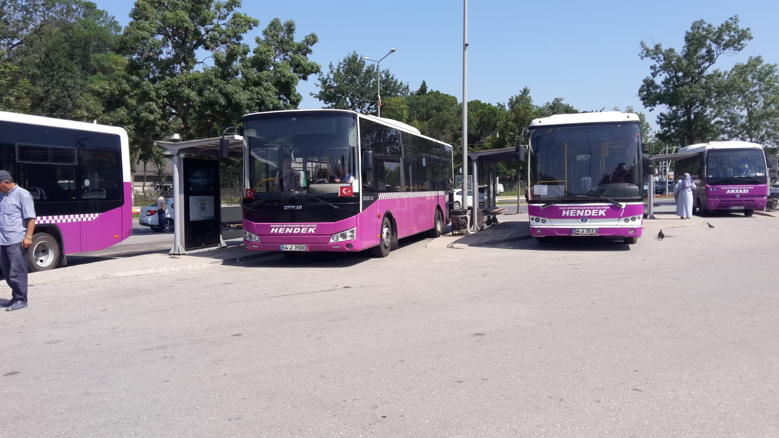 Hendek Otobüsleri Yan Yolu Kullanacak