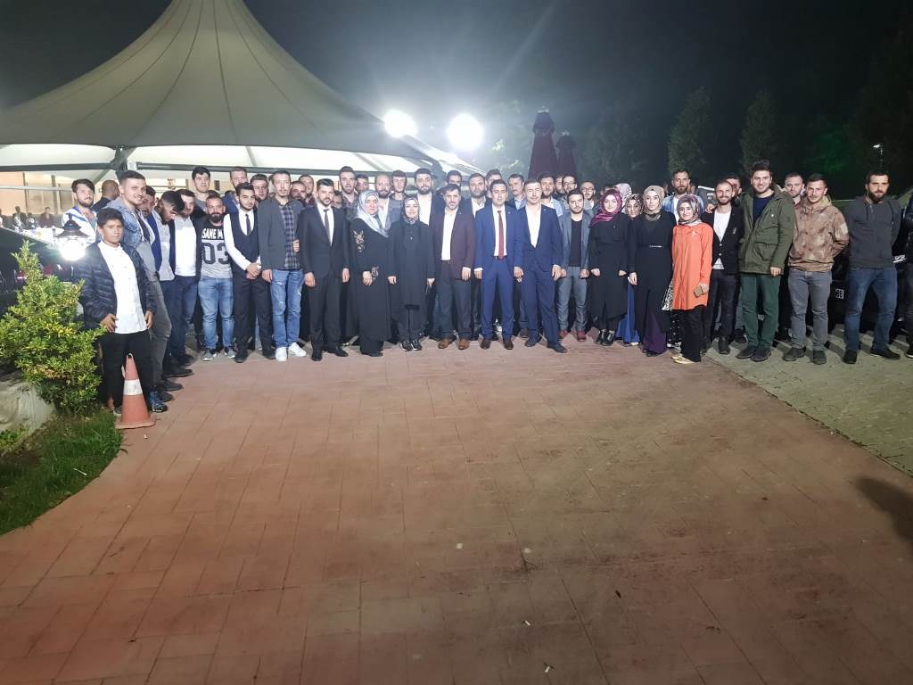 AK Parti Hendek Gençlik Kolları Zirvede