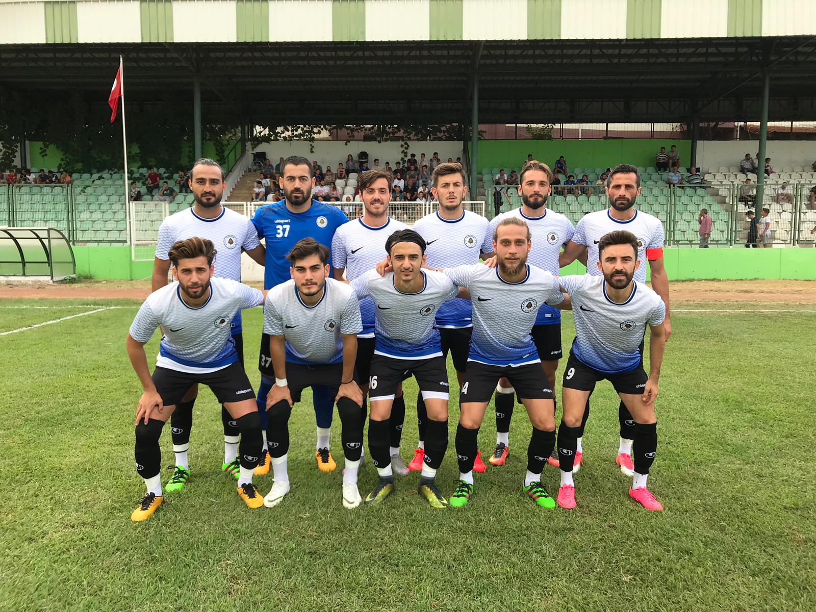 Hendekspor'da Saha Hazır Olmayınca Maç Başka Stada Alındı