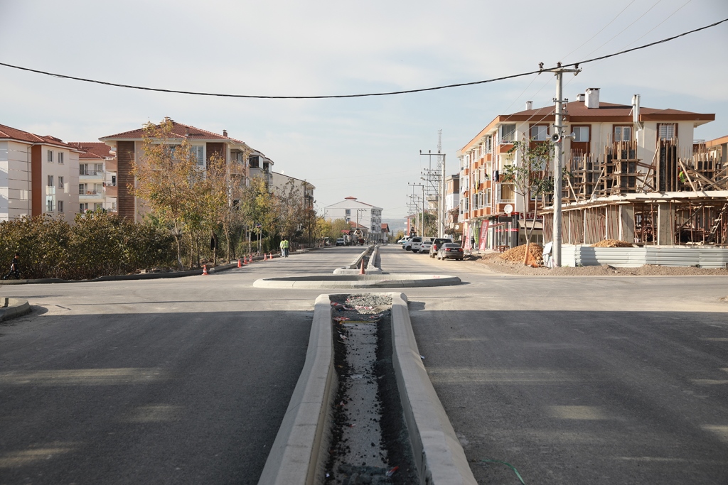 Yıldırım Beyazıt Caddesine Duble Yol