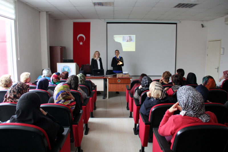 Her Adımda Sağlıkla Nefese Kadın Ve Koah Semineri