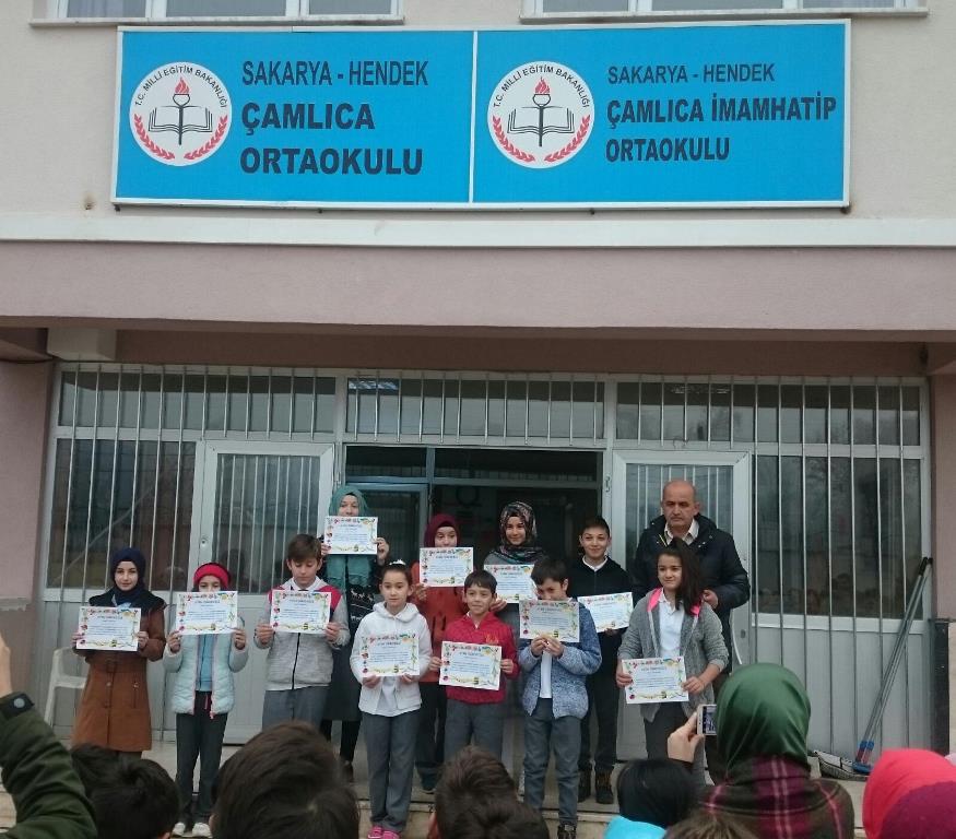 ÇAMLICA’DA AYIN ÖĞRENCİLERİ