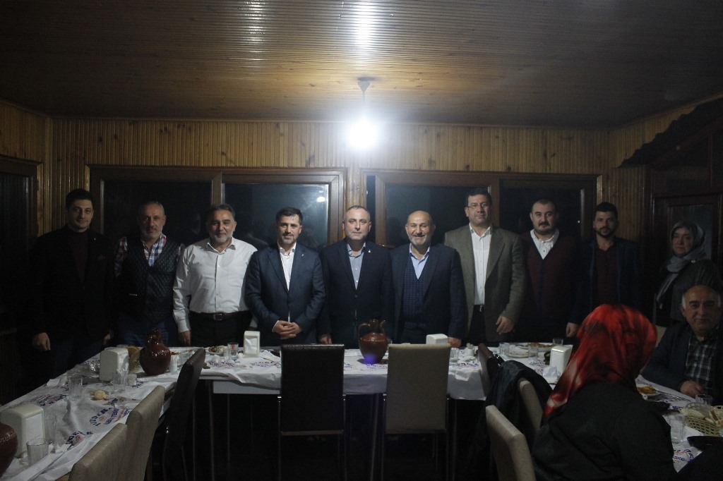 Hendek Ak Parti Aday Adaylarından Birlik ve Beraberlik mesajı