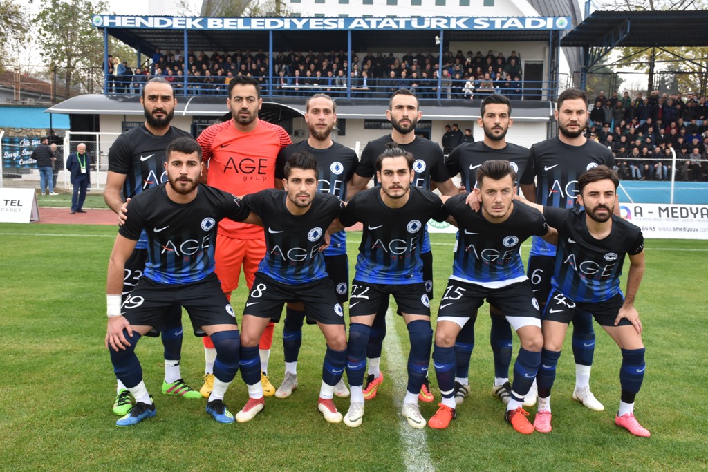 Hendekspor Beş Futbolcu İle Yolları Ayırırken Kamp Yeri de Belli Oldu