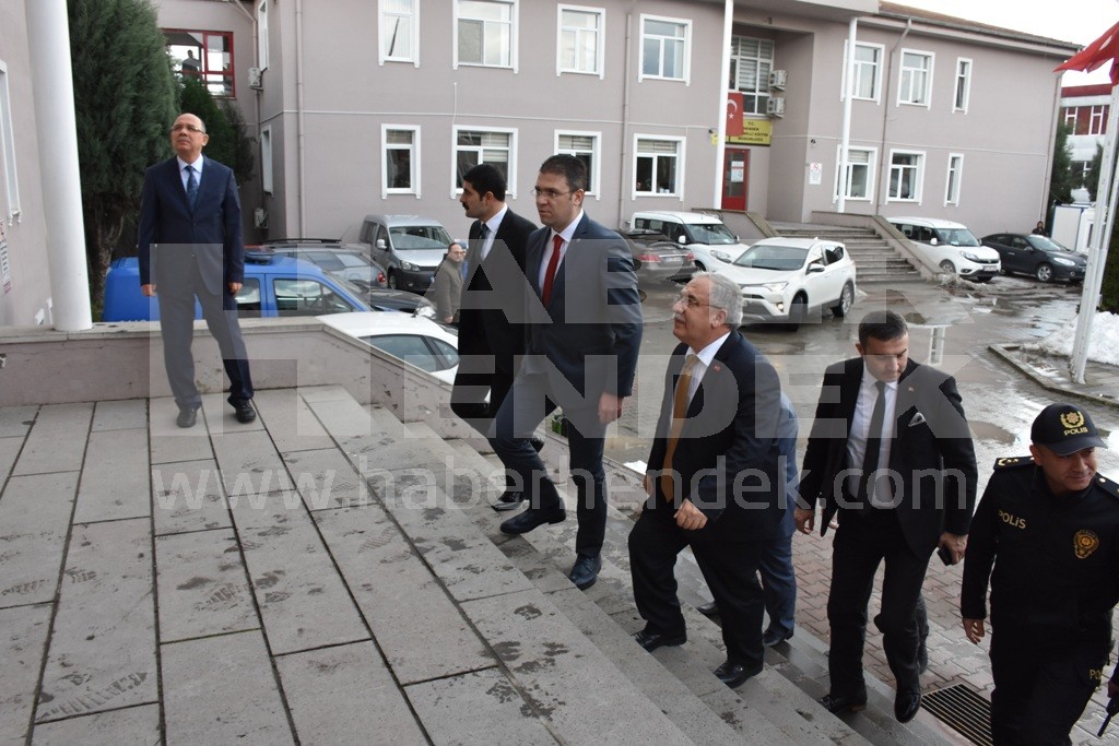 Vali’den Hendek'e İadeyi Ziyaret