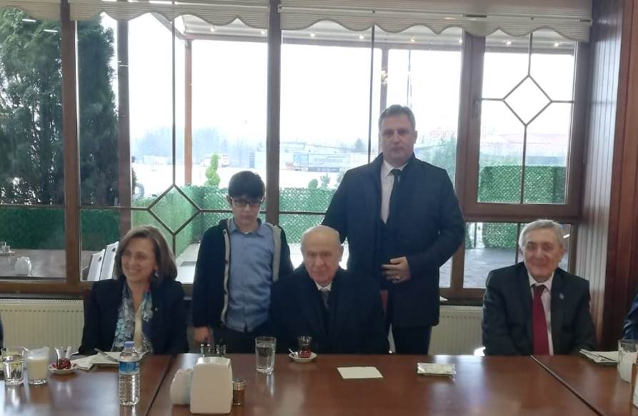 Bahçeli Hendek'te Mola Verdi