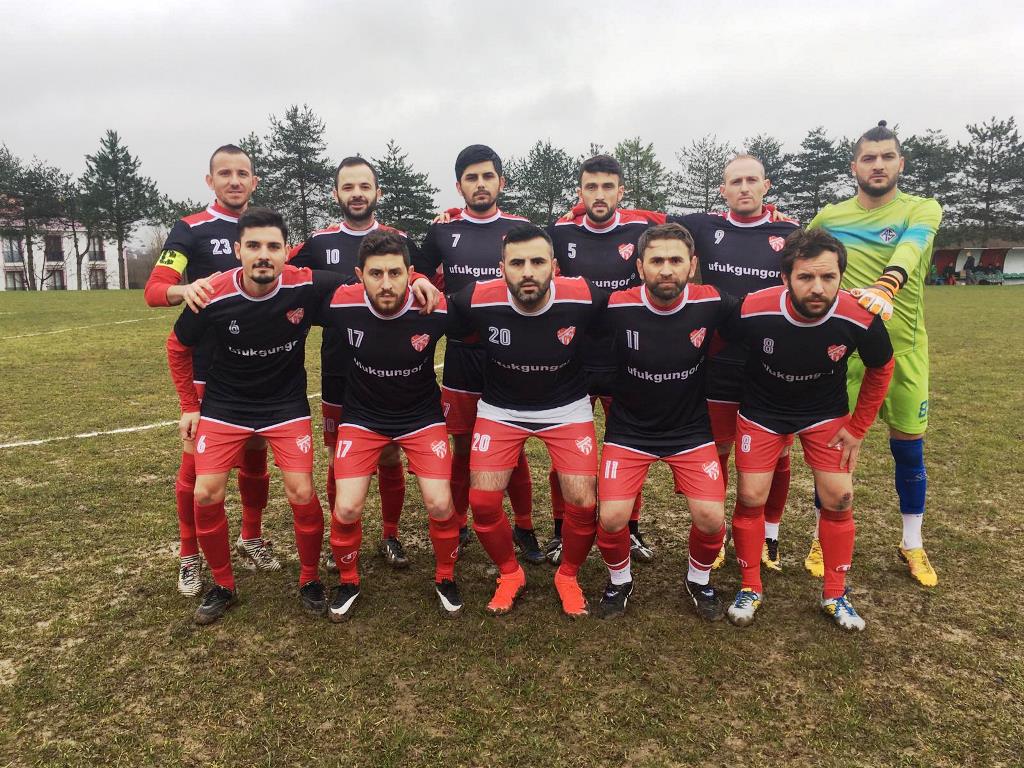 Kazimiyespor Üç Attı Üç Aldı