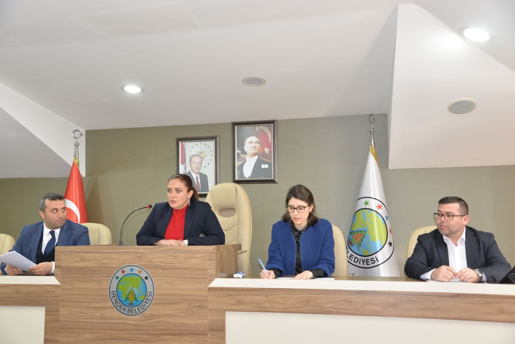 Hendek Belediye Meclisi Toplandı