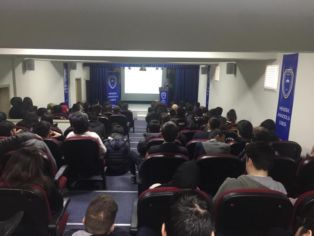 Hendek Anadolu Lisesinde Kariyer Günleri başladı