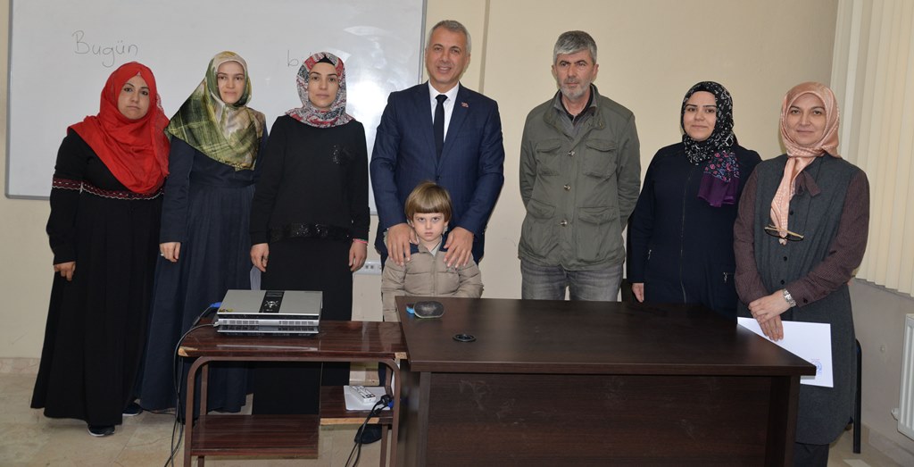 Kursiyerler sertifikalarını aldı