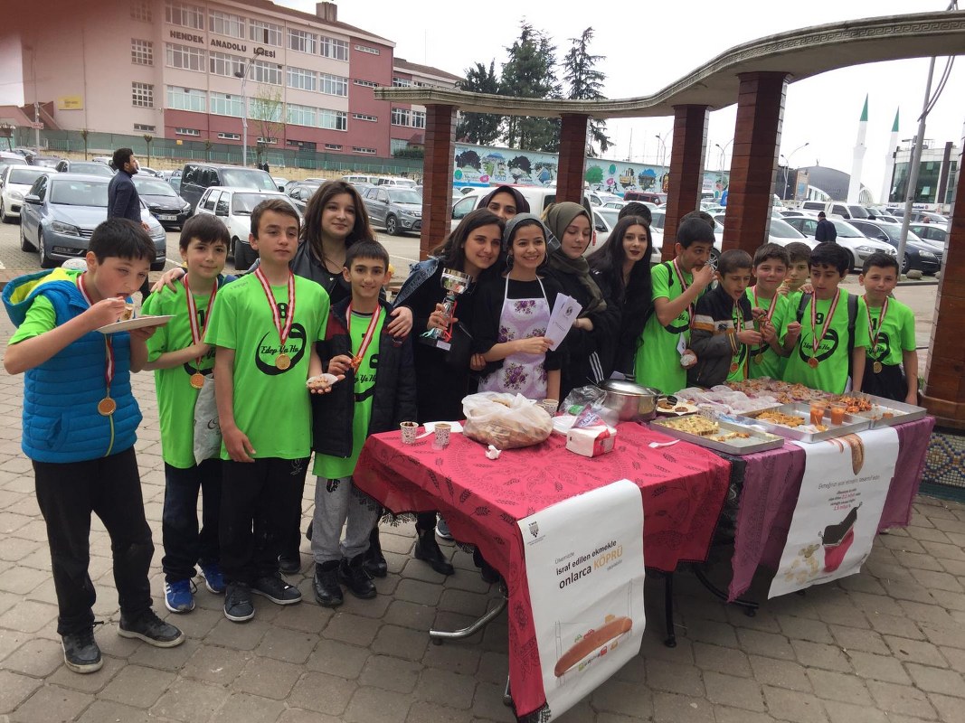 Gözün Değil Karnın Doysun