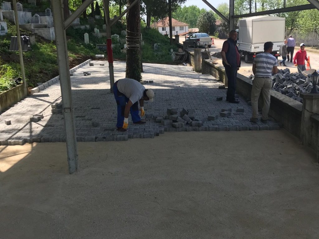 Çamlıca Köseköy Mezarlığı’na bakım