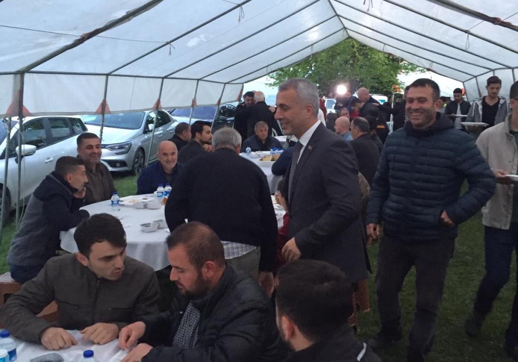 Yağbasanlılar Geleneksel İftarda Buluştu