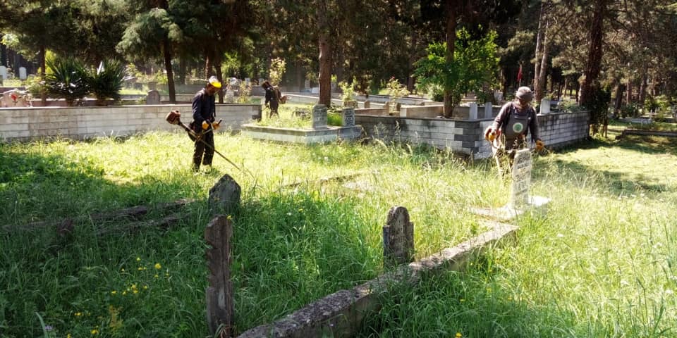 Hendek Belediyesi Ekipleri bayramda da çalıştı