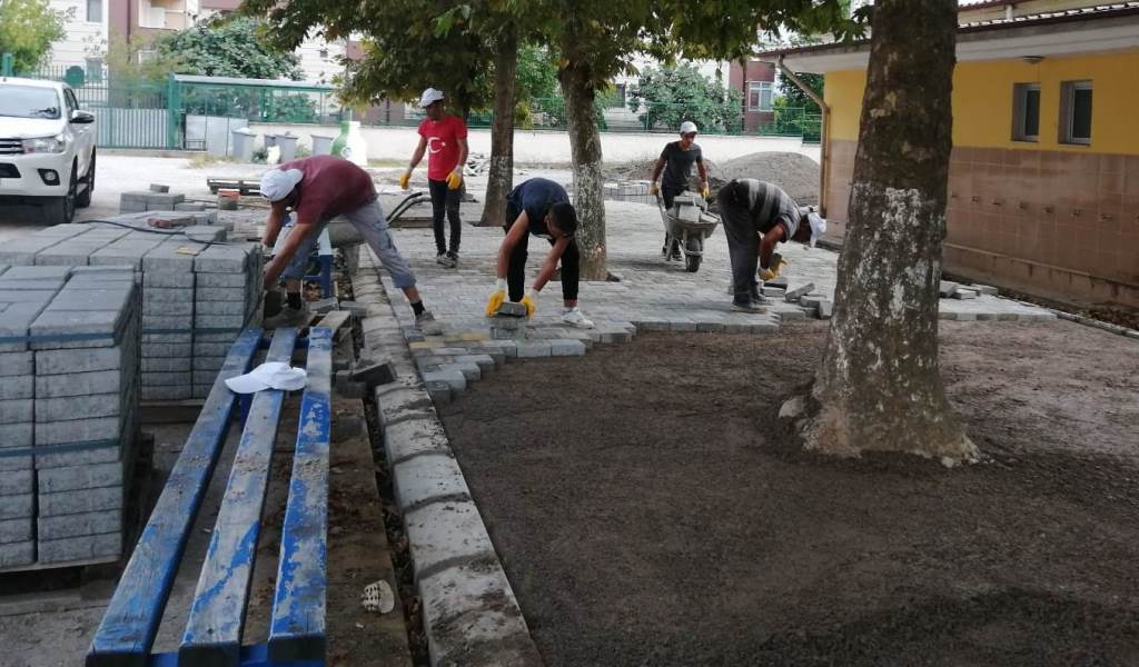 Hendek Her Geçen Gün Güzelleşiyor