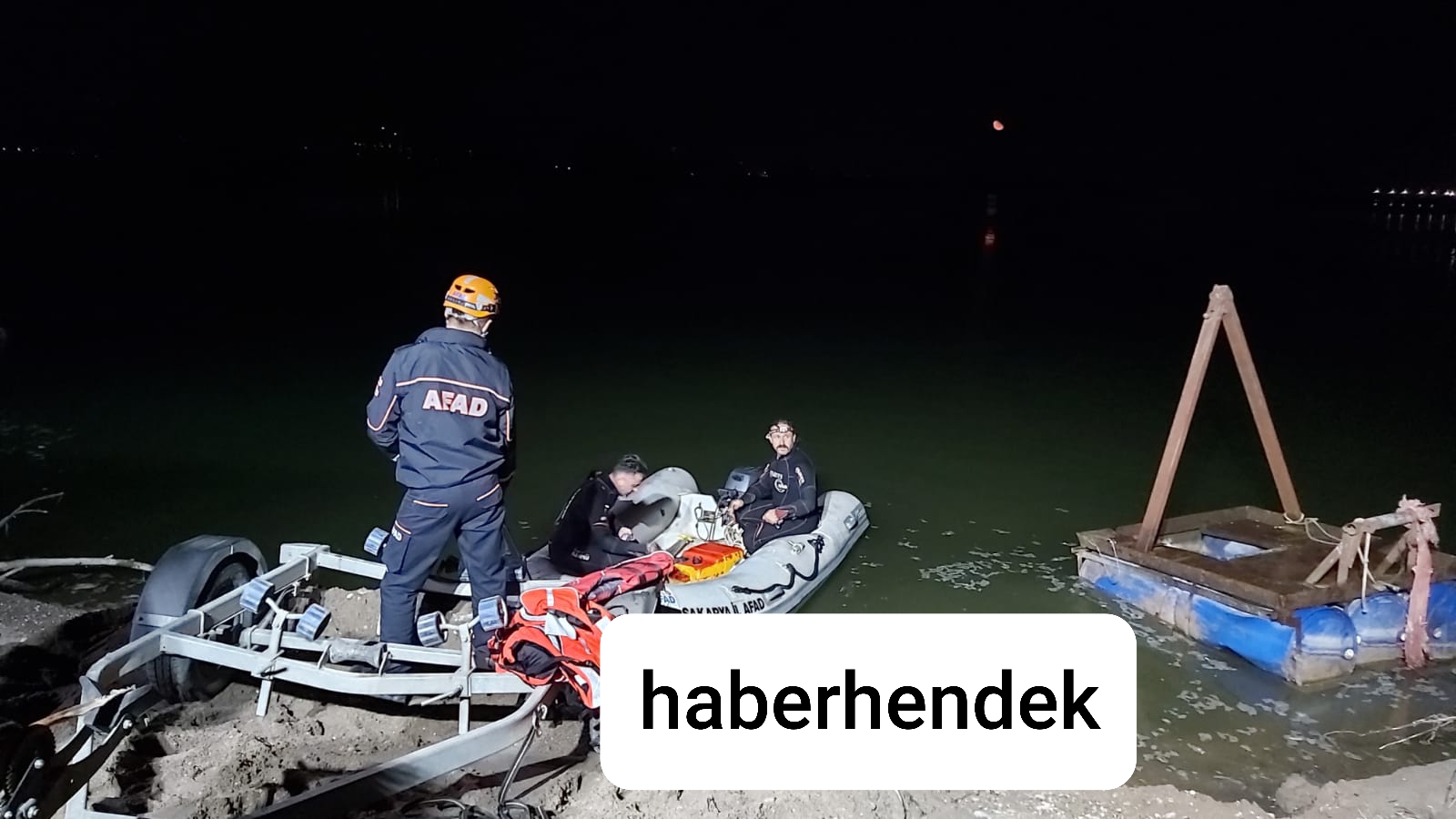 Balık Tutmaya Giden Hendekli Bir kişi Hayatını Kaybetti, Bir Kişi Kayıp