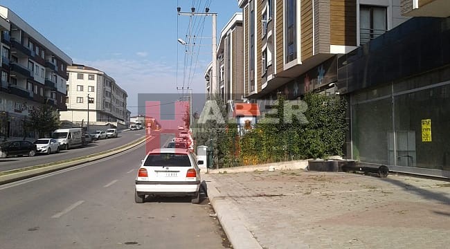 Vatandaşlar Kaldırımın Açılmasını İstiyor