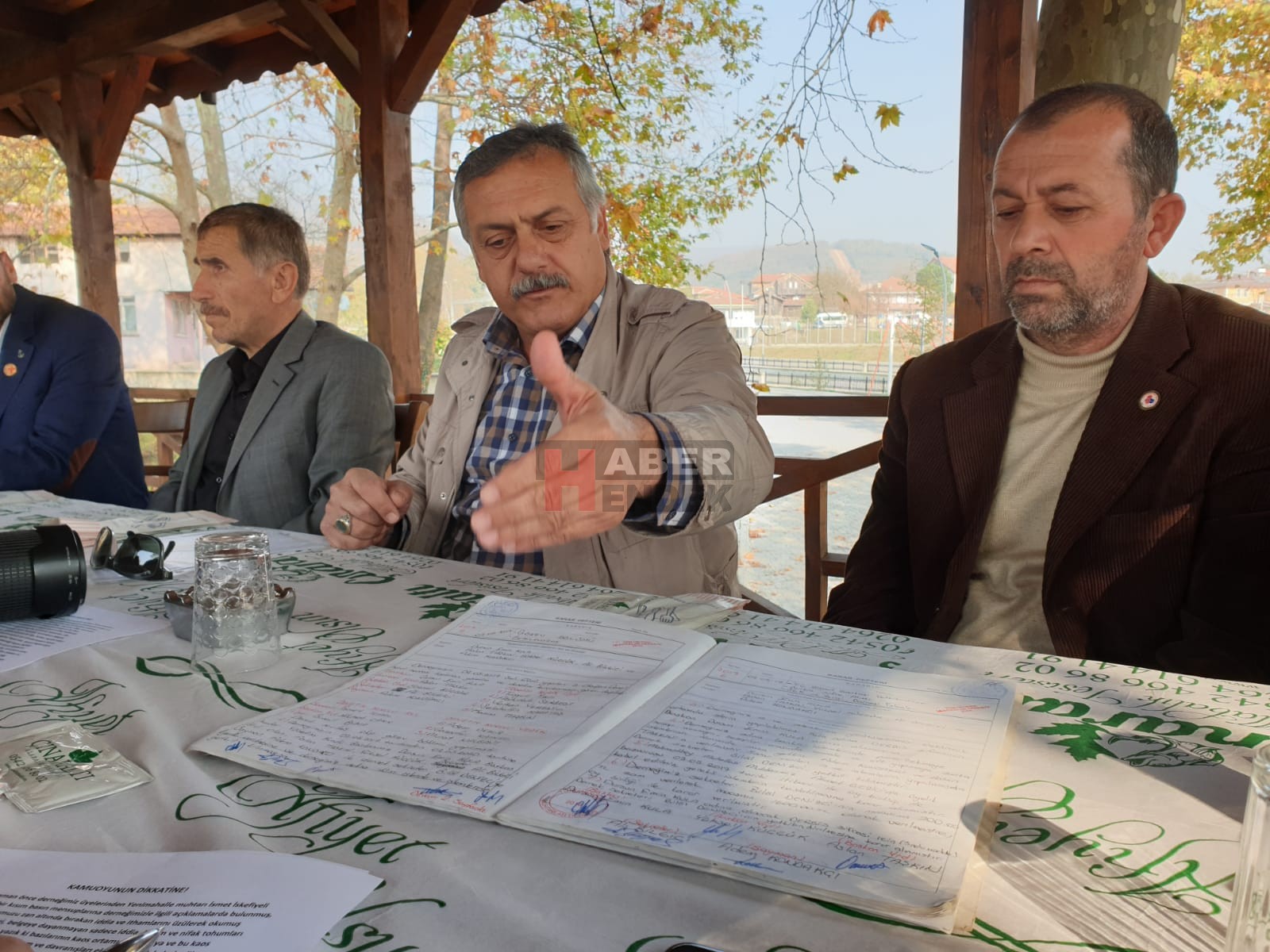 Muhtarlar Derneği Başkanı Kula ve Yönetiminden Açıklama