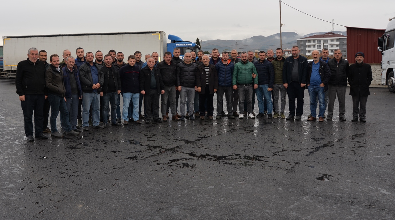 O Caddede Esnaf ve vatandaşın yüzü gülüyor
