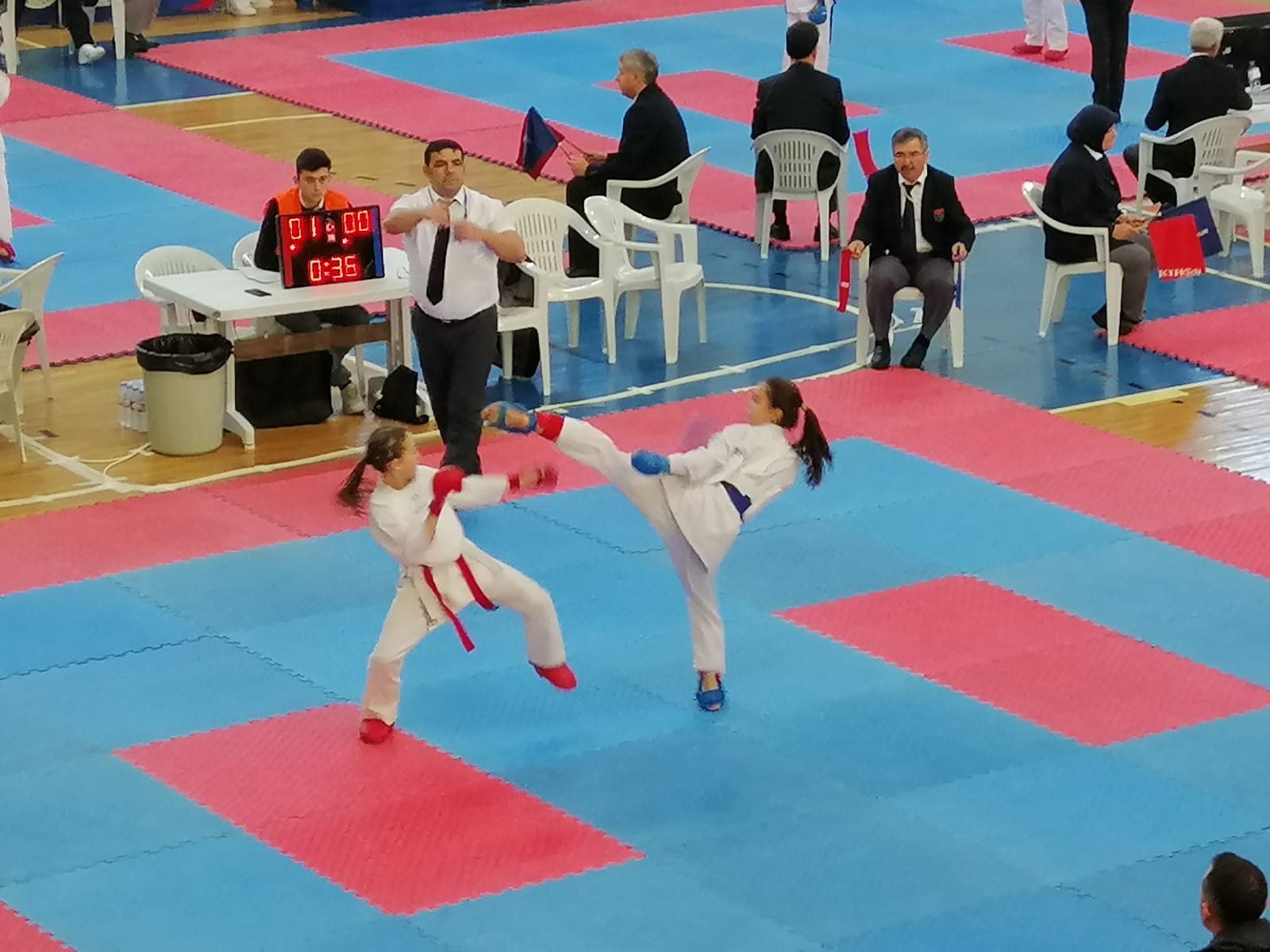 Karate Ligi Hendekte Yapıldı