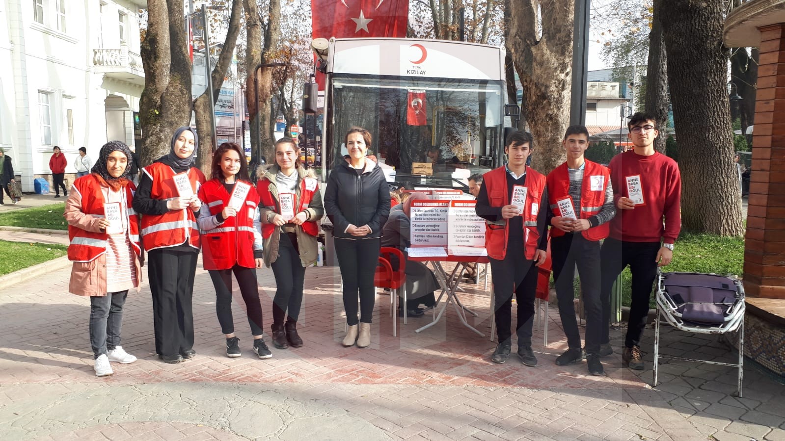 Sağlık Lisesi Öğrencilerinden Örnek Davranış