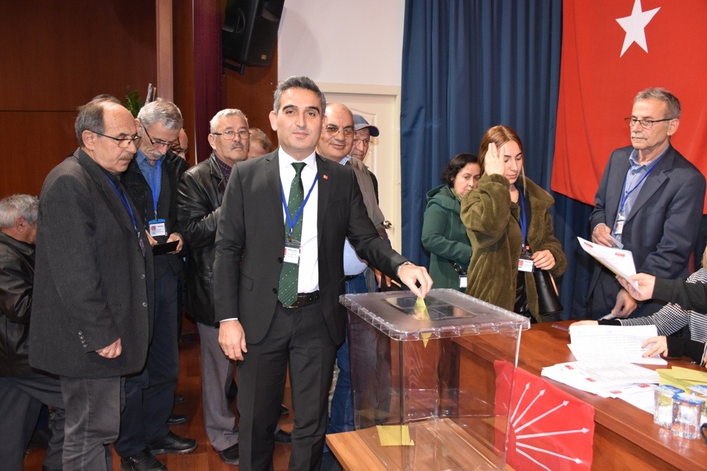 CHP Hendek’te Nihat Bayraktar Dönemi