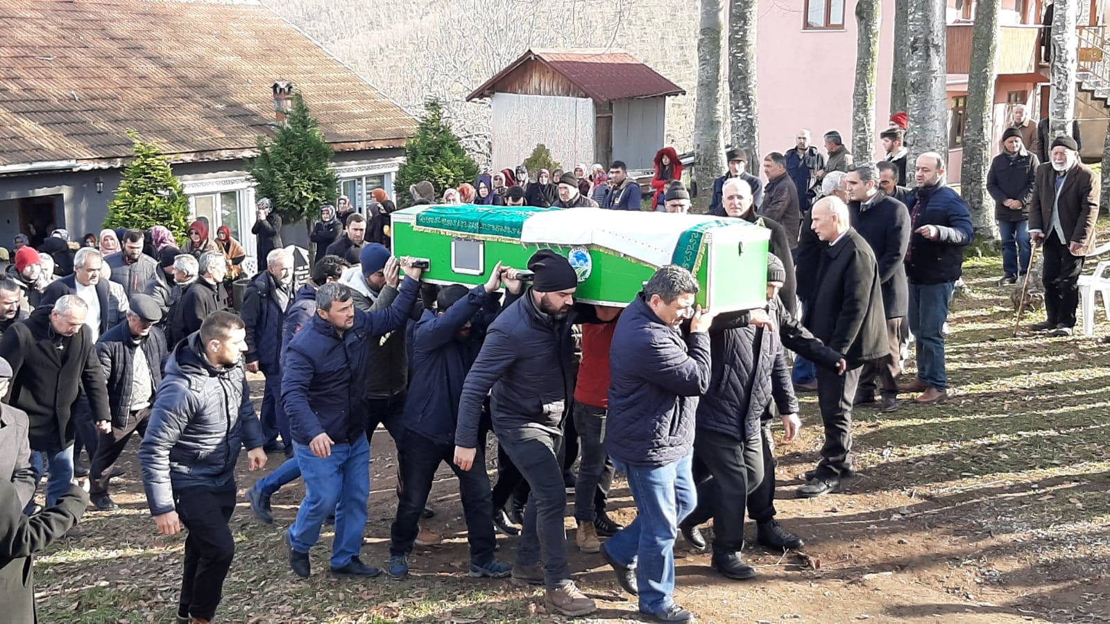 Taşkan Dualarla Son Yolculuğuna Uğurlandı