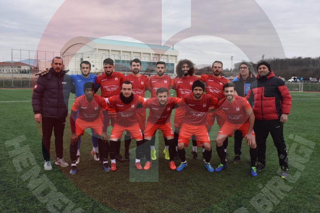 Lider Yenimahallespor Yağcılarspor'a Acımadı