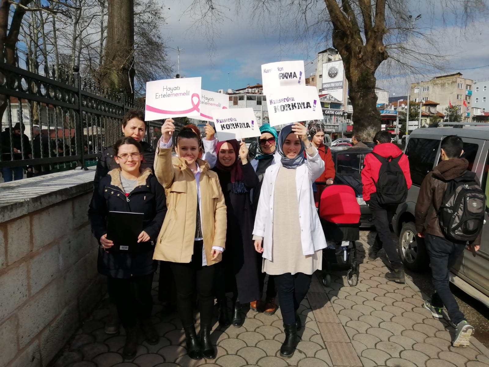 Kanser Gününde Farkındalık Yürüyüşü