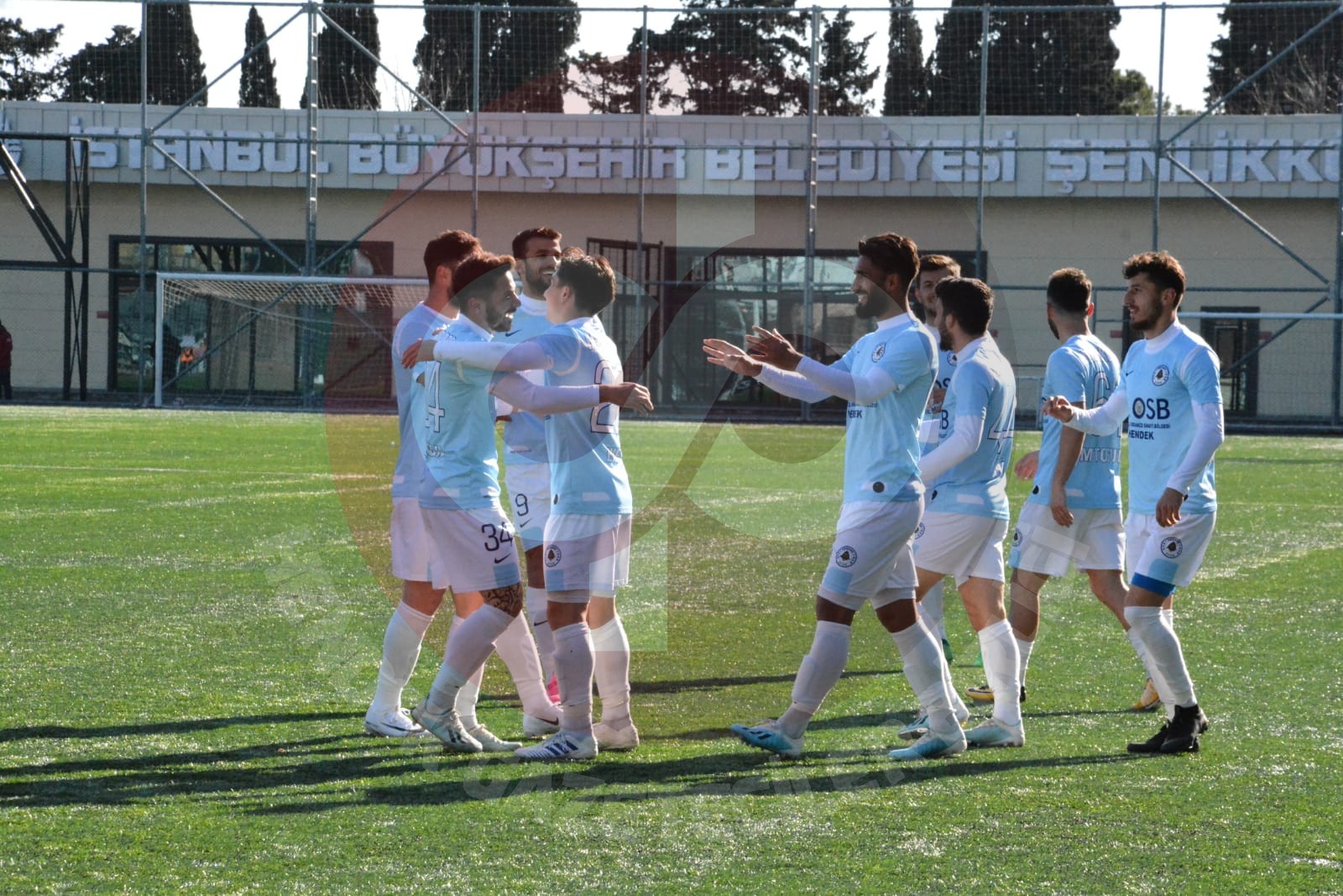 Hendekspor İstanbul'dan Üç Gol Üç Puanla Döndü