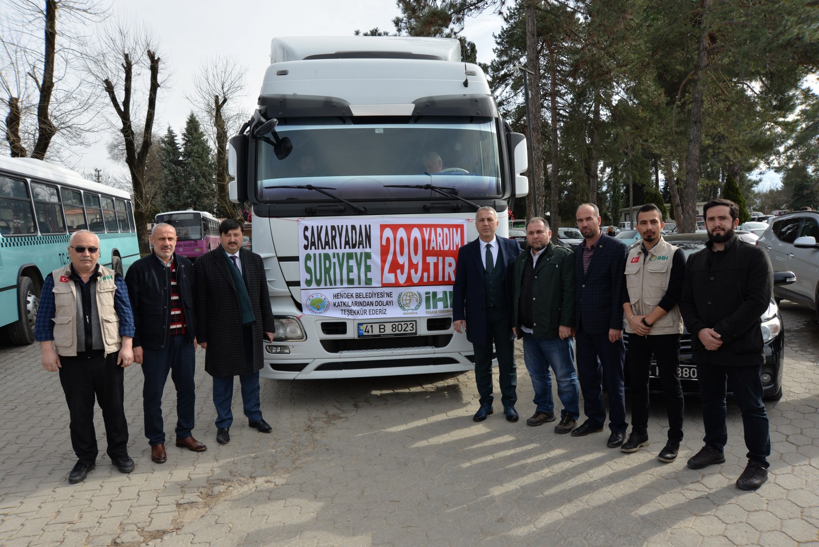 299. YARDIM TIR’I DUALARLA UĞURLANDI