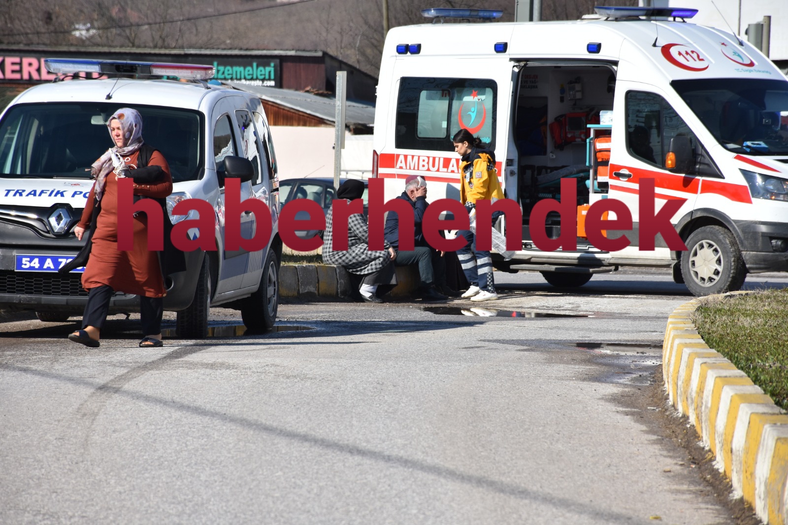 Sanayi Işıklarında Kaza 4 Yaralı