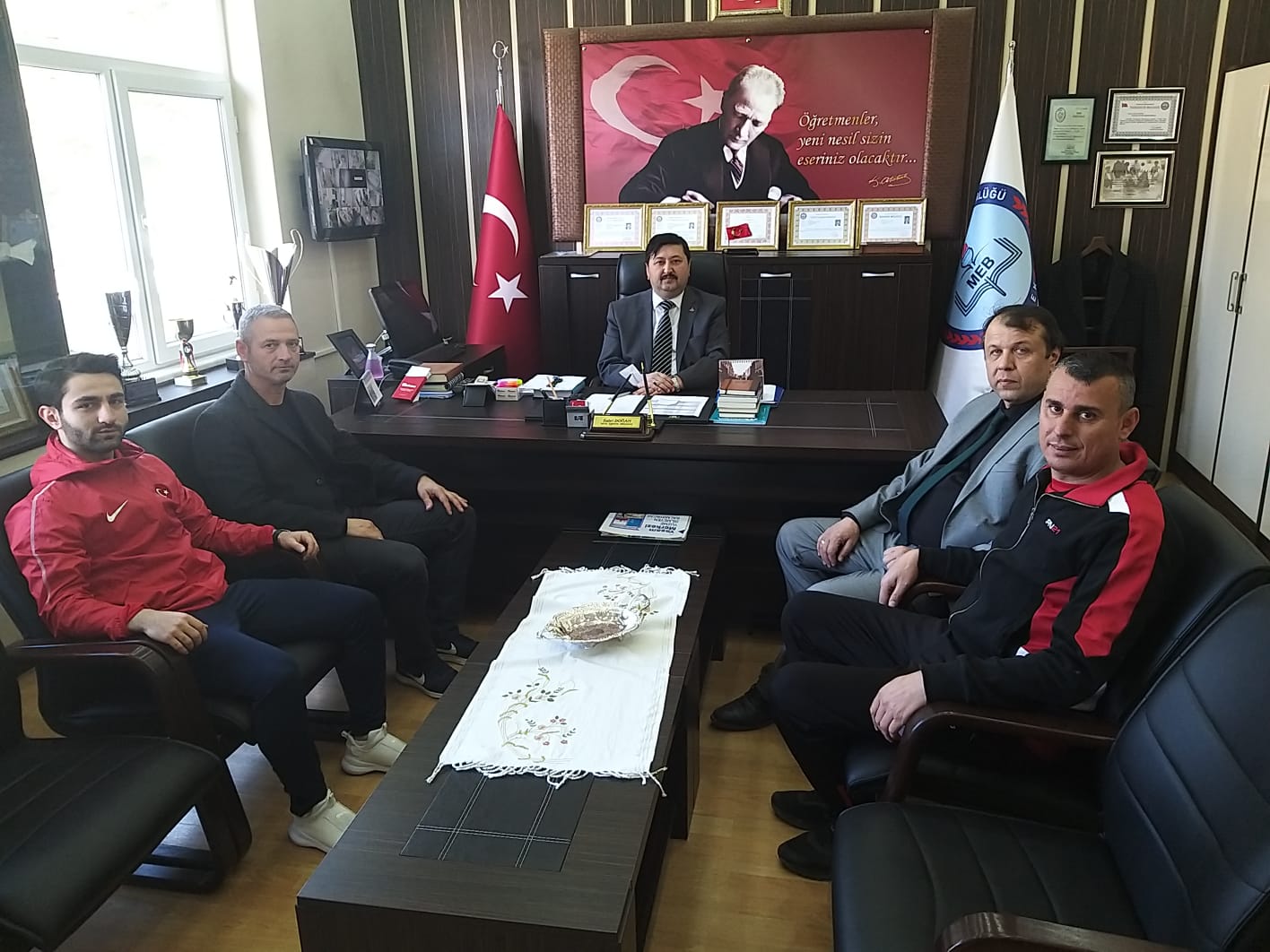 Şampiyon Teşekkür Turunda