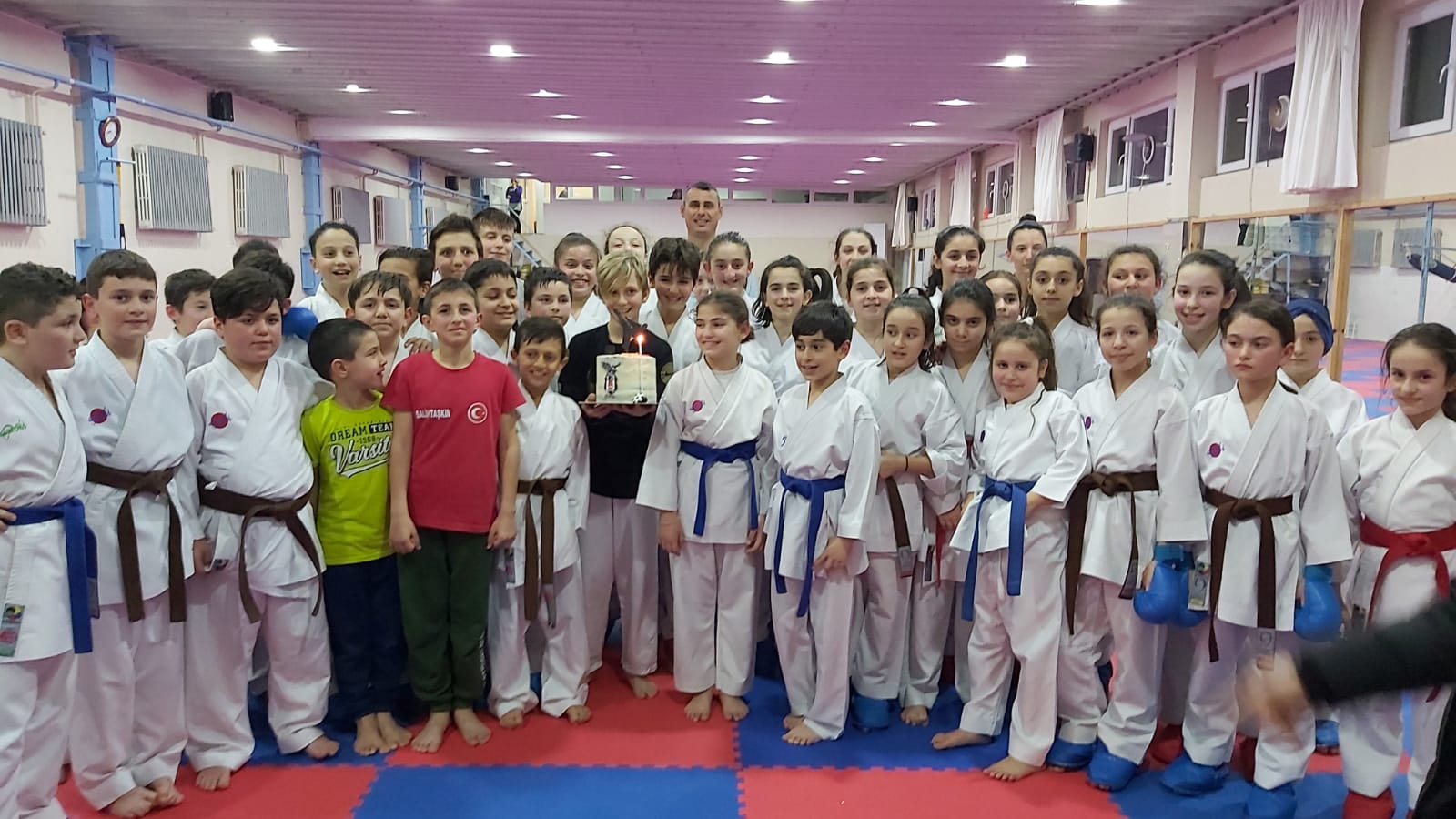 Özgür Çağan'a Sürpriz