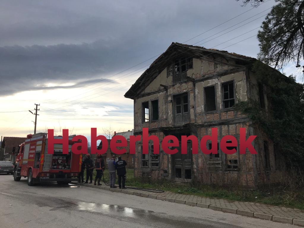 Yine Tarihi Bina Yine Yangın