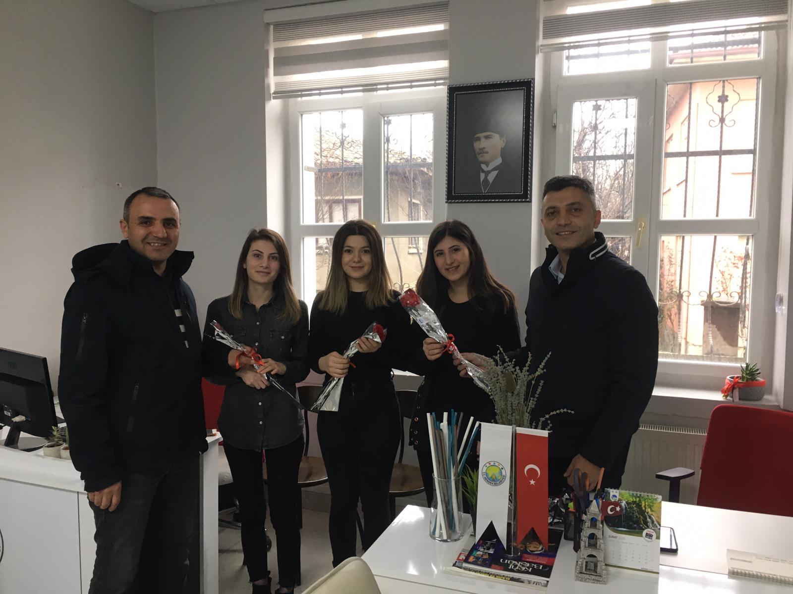 Türk Yerel Hizmet Sen Kadınlar Gününü Kutladı