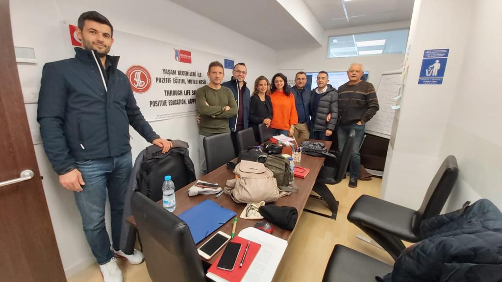 Atike Hanım Anadolu Pozitif Eğitim İçin İspanya’da