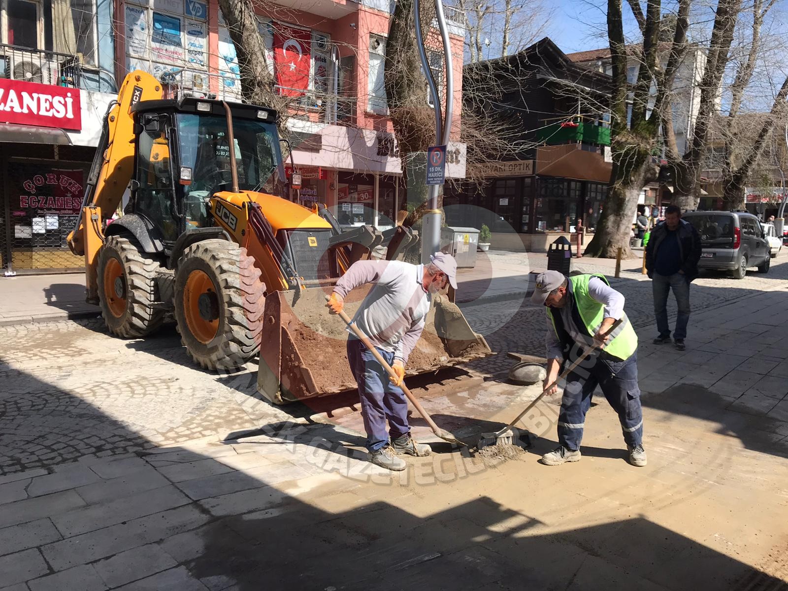 Cadde Esnafı Teşekkür Etti